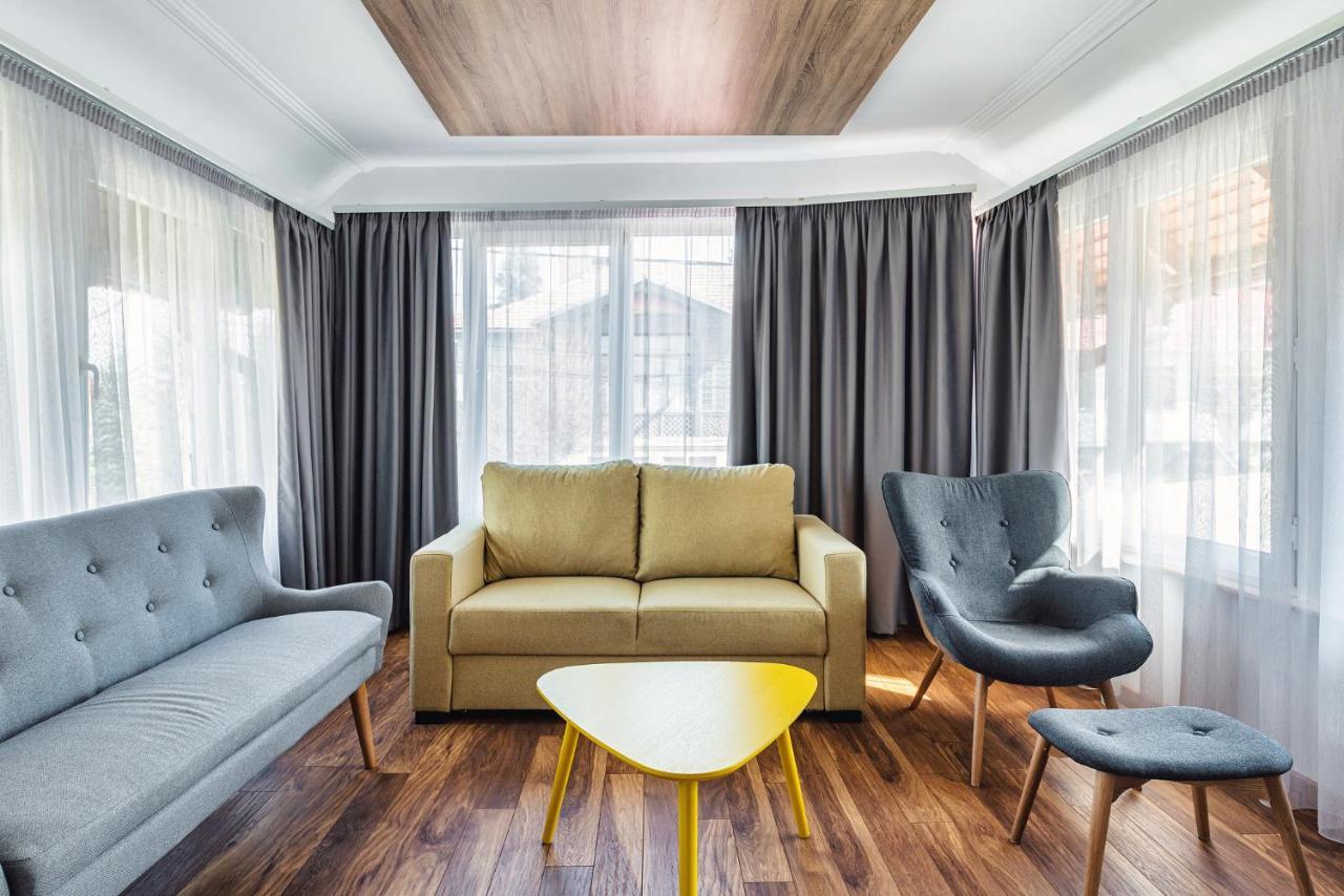 Saga Rooms Вікторія Екстер'єр фото